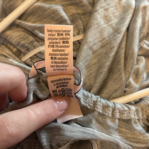 Victoria's Secret Gray Tie Front Tiered Camisole - Picture 6 of 8